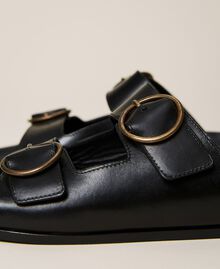 Sandales en cuir avec double boucle Noir Femme 221TCT014-04