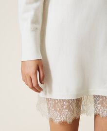 Short knit dress with lace flounce Sugar White Woman 222LL3BAA-05