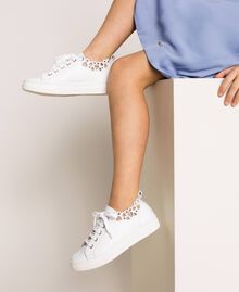 Sneakers in nappa con ricamo Bianco Bambina 201GCJ070-0S