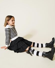 Striped thigh-high socks with bow Off White / Black Stripes Child 222GJ4562-0S