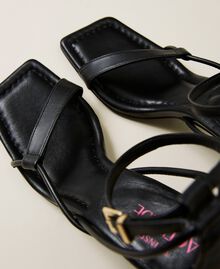 Sandales montantes avec lanières Noir Femme 221ACT10J-04