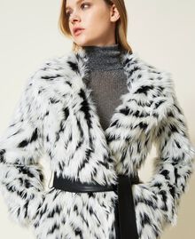 Faux fur coat with chevron pattern "Snow" White / Black Soft Chevron Woman 222TT2103-01