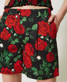 Shorts con stampa a rose Stampa Rose Grandi Donna 231LB2FBB-05