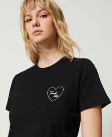T-shirt with heart print and logo Black Woman 231LL2RFF-04