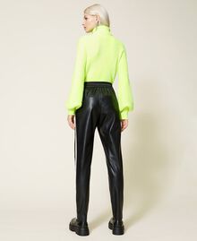 Pantalon de jogging avec bandes contrastées Bicolore Noir / Blanc Nacre Femme 212AT2401-05