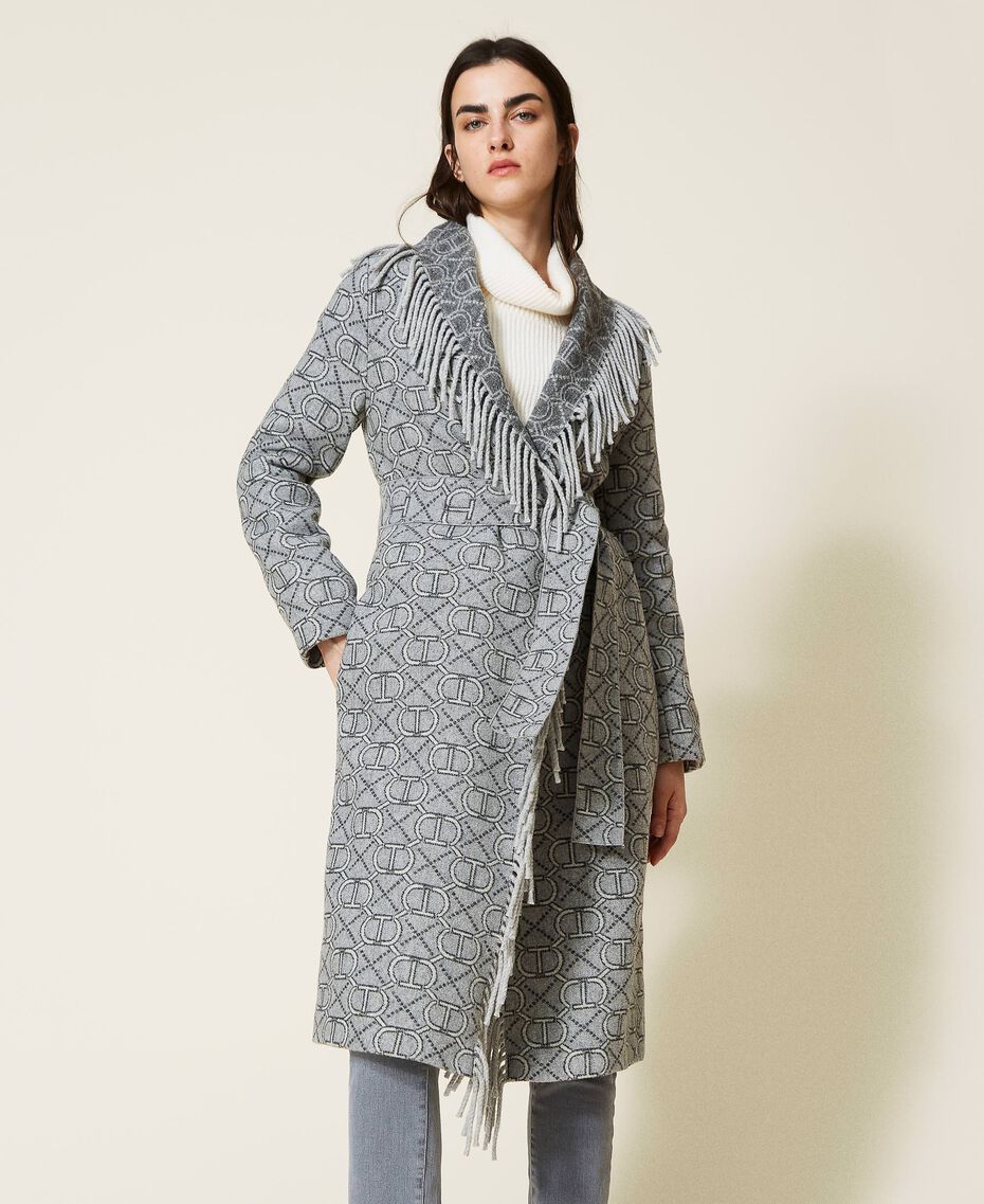 Jacquard coat with logo and fringes Oval T / Grey Jacquard Mix Woman 222TT2290-02