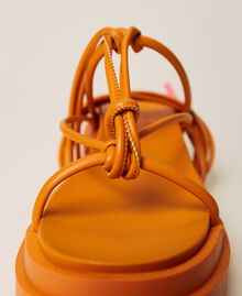 Sandales plates avec lacets Orange « Spicy Curry » Femme 221ACT084-03