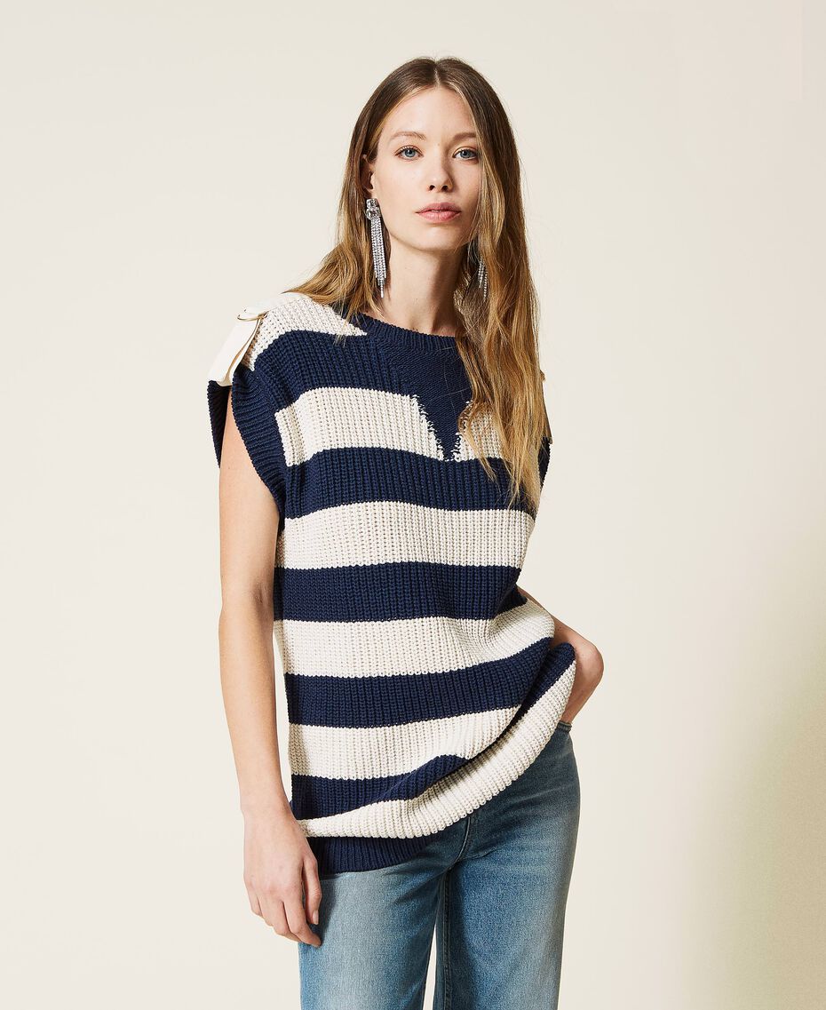 Maxi jumper with stripes and frog fasteners Two-tone Indigo Blue / "Snow” White Woman 221TP346J-01