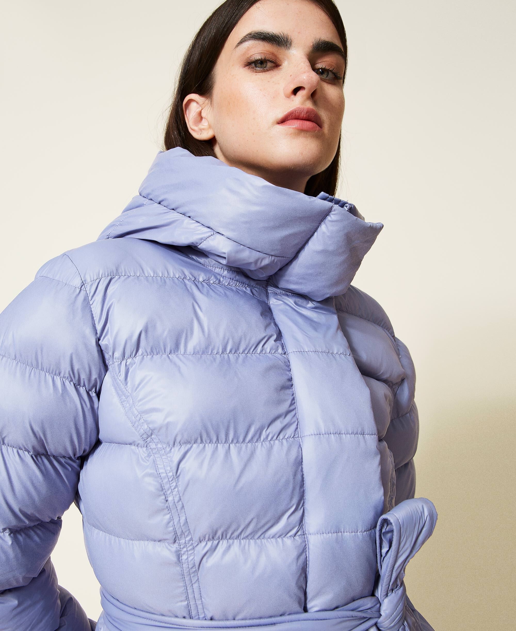 Short puffer jacket made from recycled technical fabric Woman, Purple ...