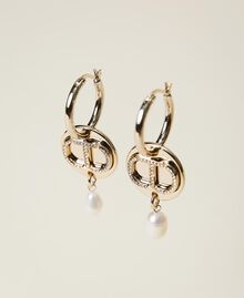 Earrings with Oval T pendant and pearls Gold Yellow Woman 222TO5067-01