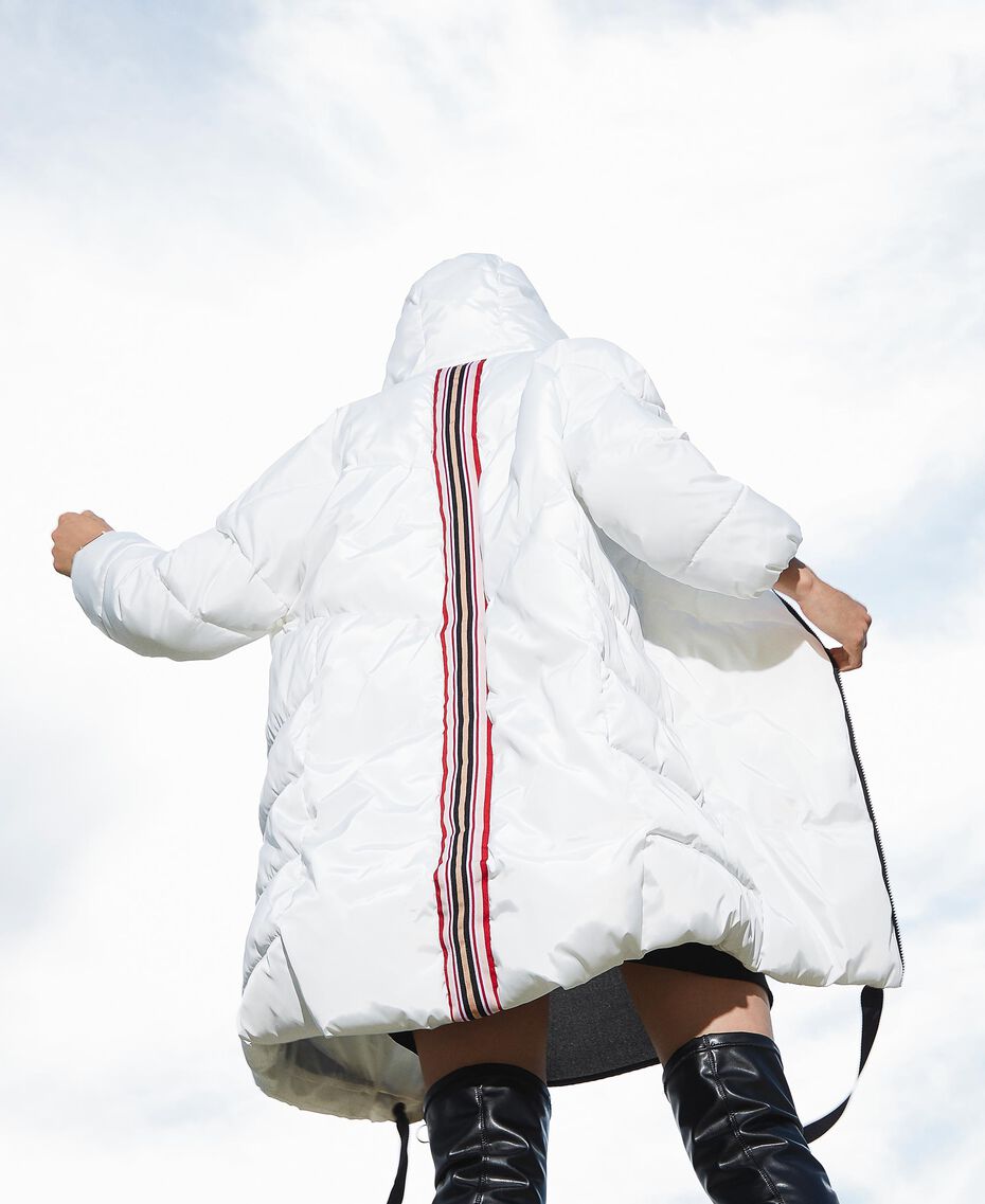Long puffer jacket with drawstring Woman, White | TWINSET Milano
