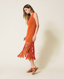 Robe mi-longue en maille avec franges Orange « Cherry Tomato » Femme 221TT3110-01