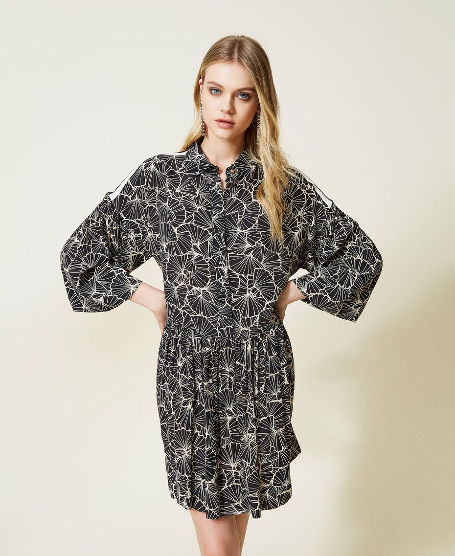 Short printed dress with flounces Black / Ecru Ginkgo Leaf Woman 222TP2521-02