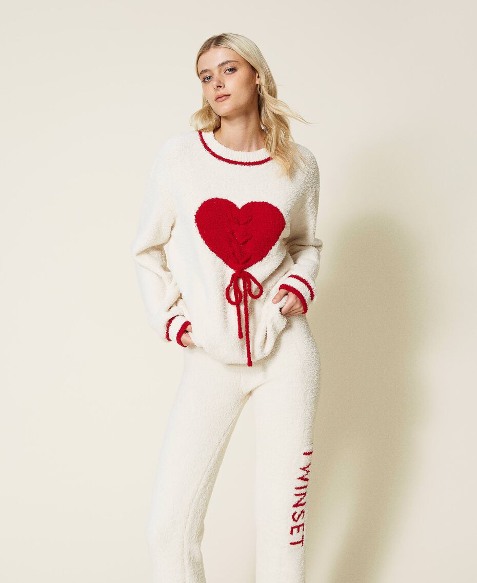 Jumper and trousers with heart and logo Two-tone "Sugar" White / Ardent Red Woman 222LL3ABB-01