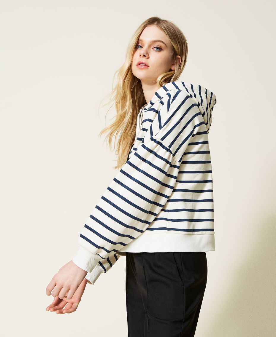Striped hoodie with logo "Snow" White / Blue Stripe Woman 222TP2132-02