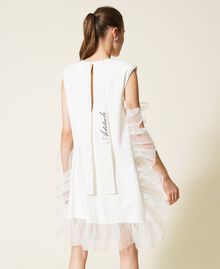 Kurzes Kleid mit Organzavolant Weiß Gardenie Frau 221AT2110-06