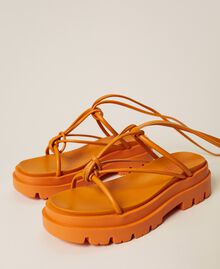 Sandales plates avec lacets Orange « Spicy Curry » Femme 221ACT084-01