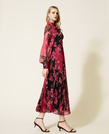 Floral creponne long dress Fuchsia / Black Autumn Flowers Print Woman 222TP2695-03