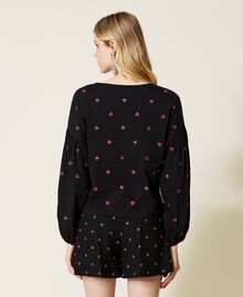 Crêpe blouse with embroidered hearts Red / Black Heart Embroidery Woman 222TP223B-04