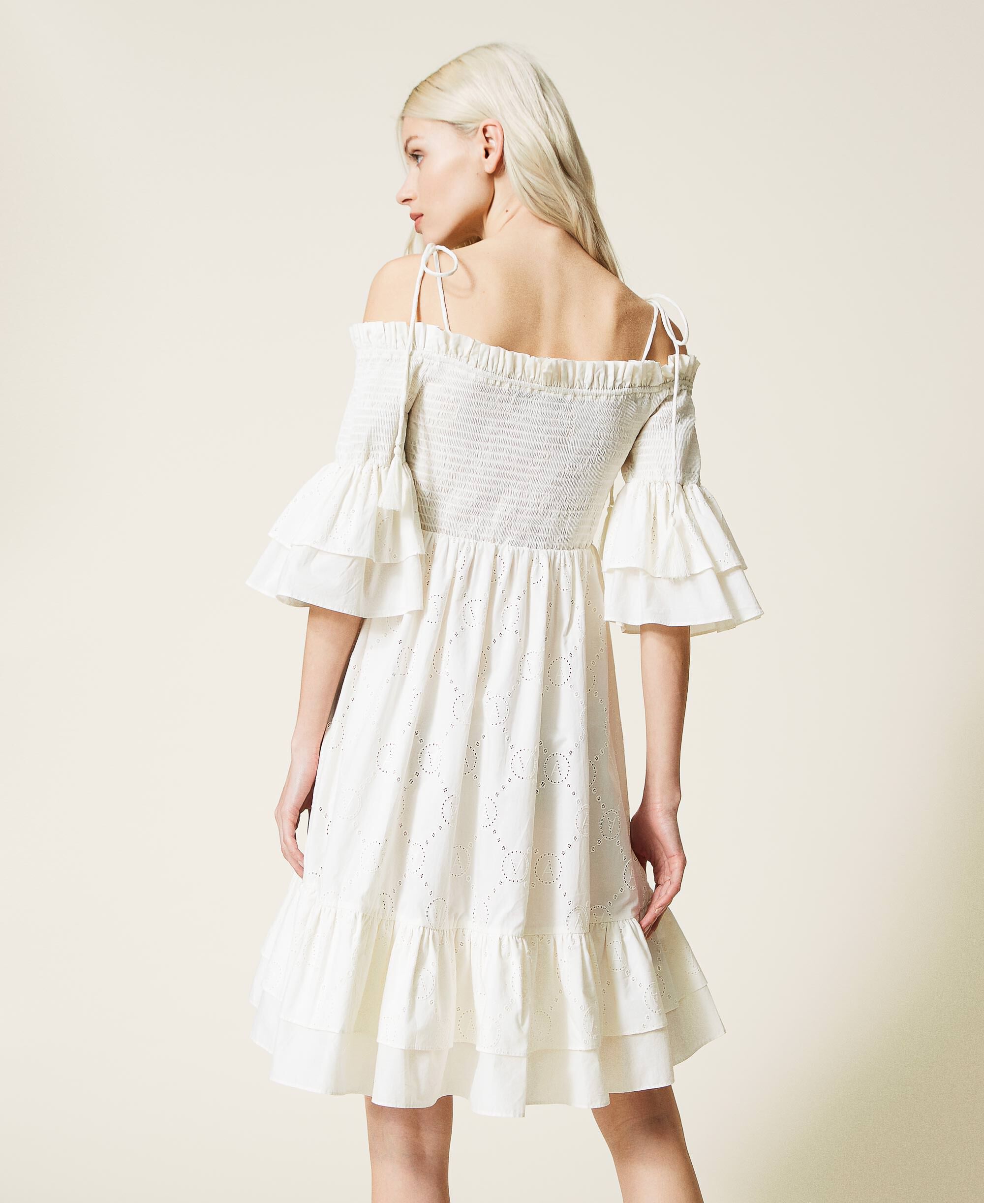 Robe Milano à bordure en broderie anglaise Farfetch Fille Vêtements Robes Broderie Anglaise 
