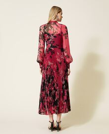 Floral creponne long dress Fuchsia / Black Autumn Flowers Print Woman 222TP2695-04
