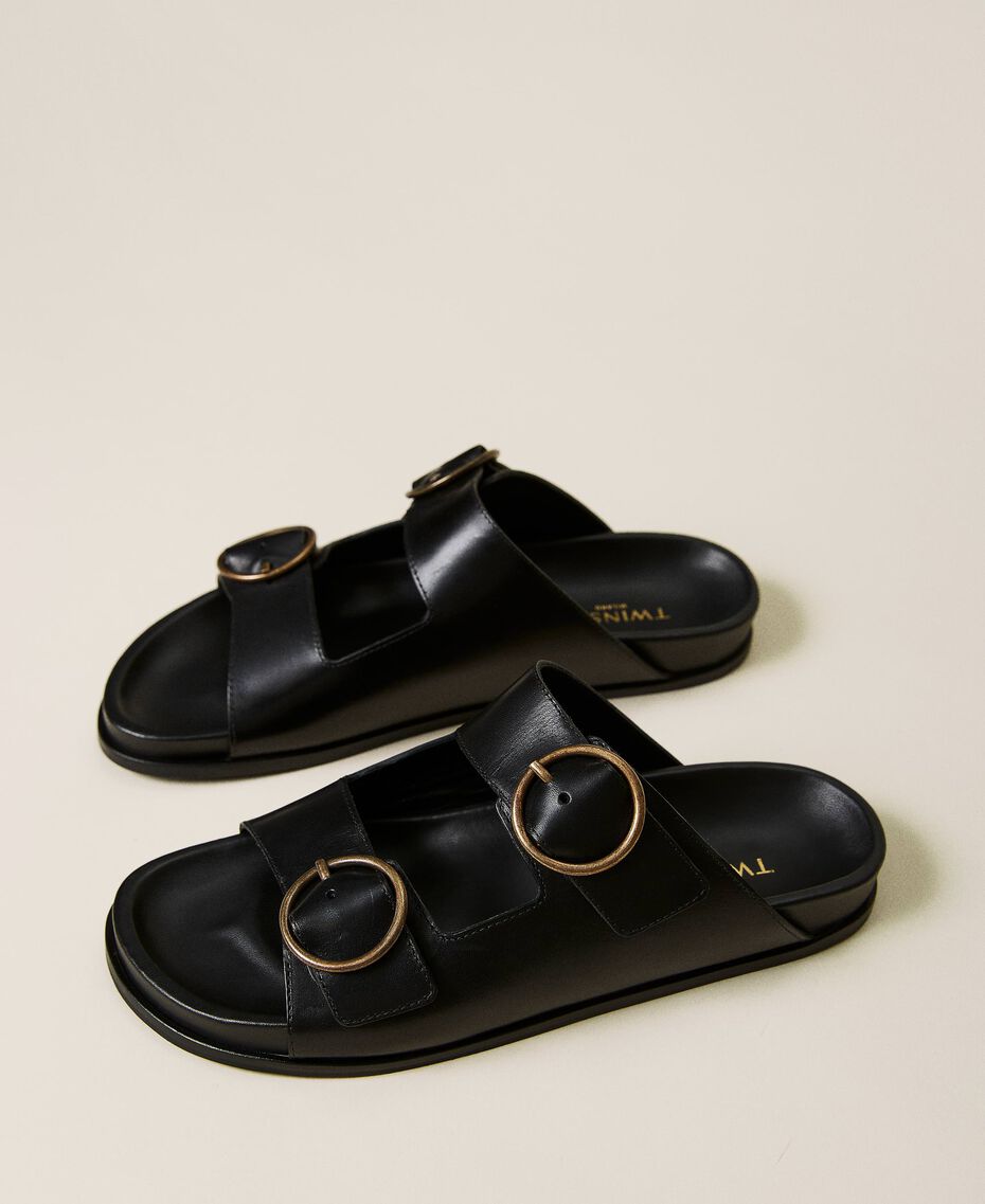 Sandales en cuir avec double boucle Noir Femme 221TCT014-01