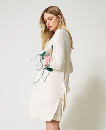 Maxi cardigan with inlaid flowers White Snow Woman 231TP3460-04