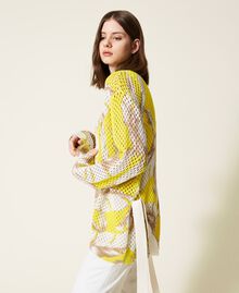 Printed mesh cardigan Yellow / “Snow” White Hibiscus Print Woman 221TT3230-05