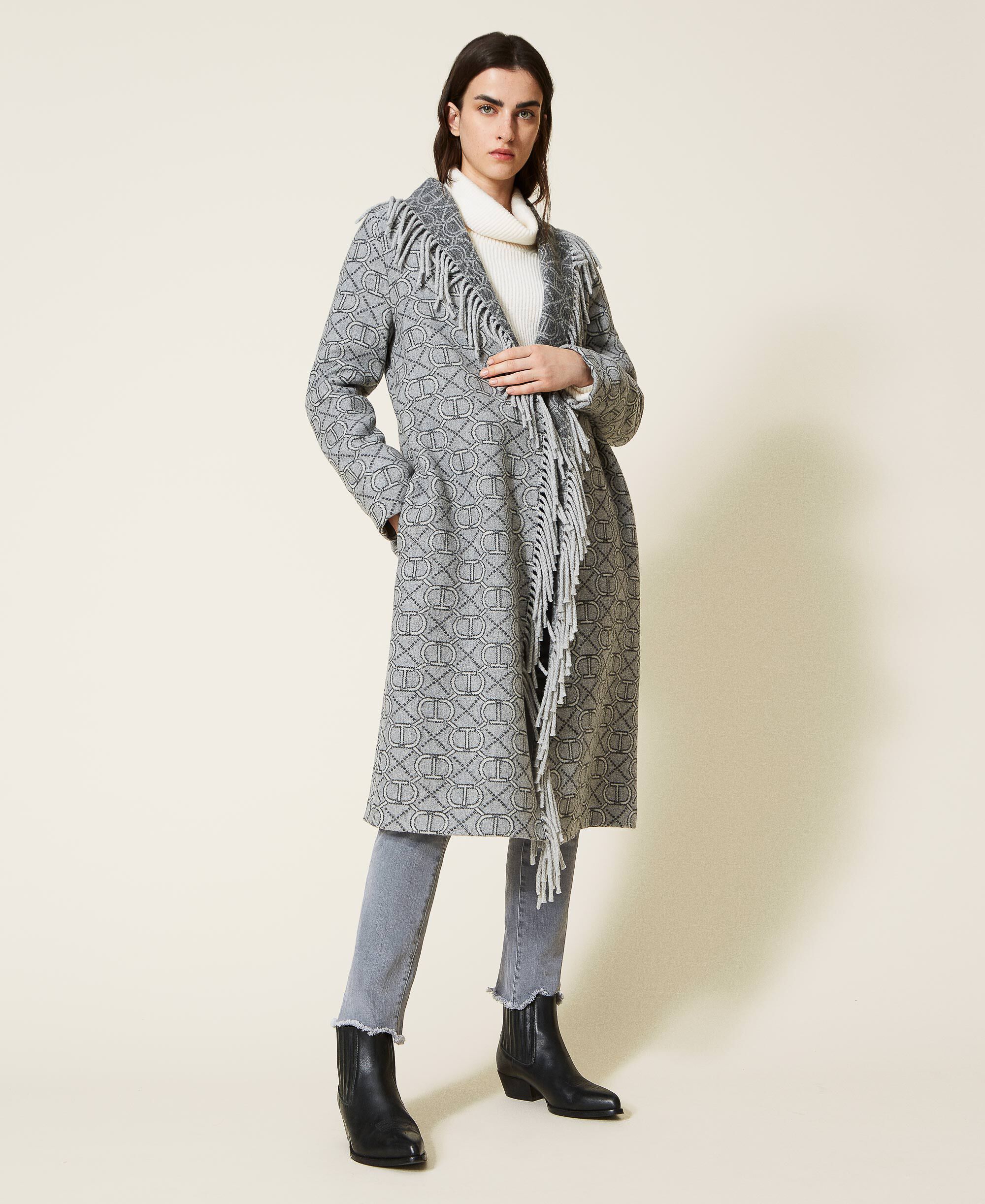 Jacquard coat with logo and fringes Woman, Grey | TWINSET Milano