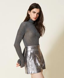 Laminated leather-like shorts Laminated "Gunpowder” Silver Woman 222TT2491-02
