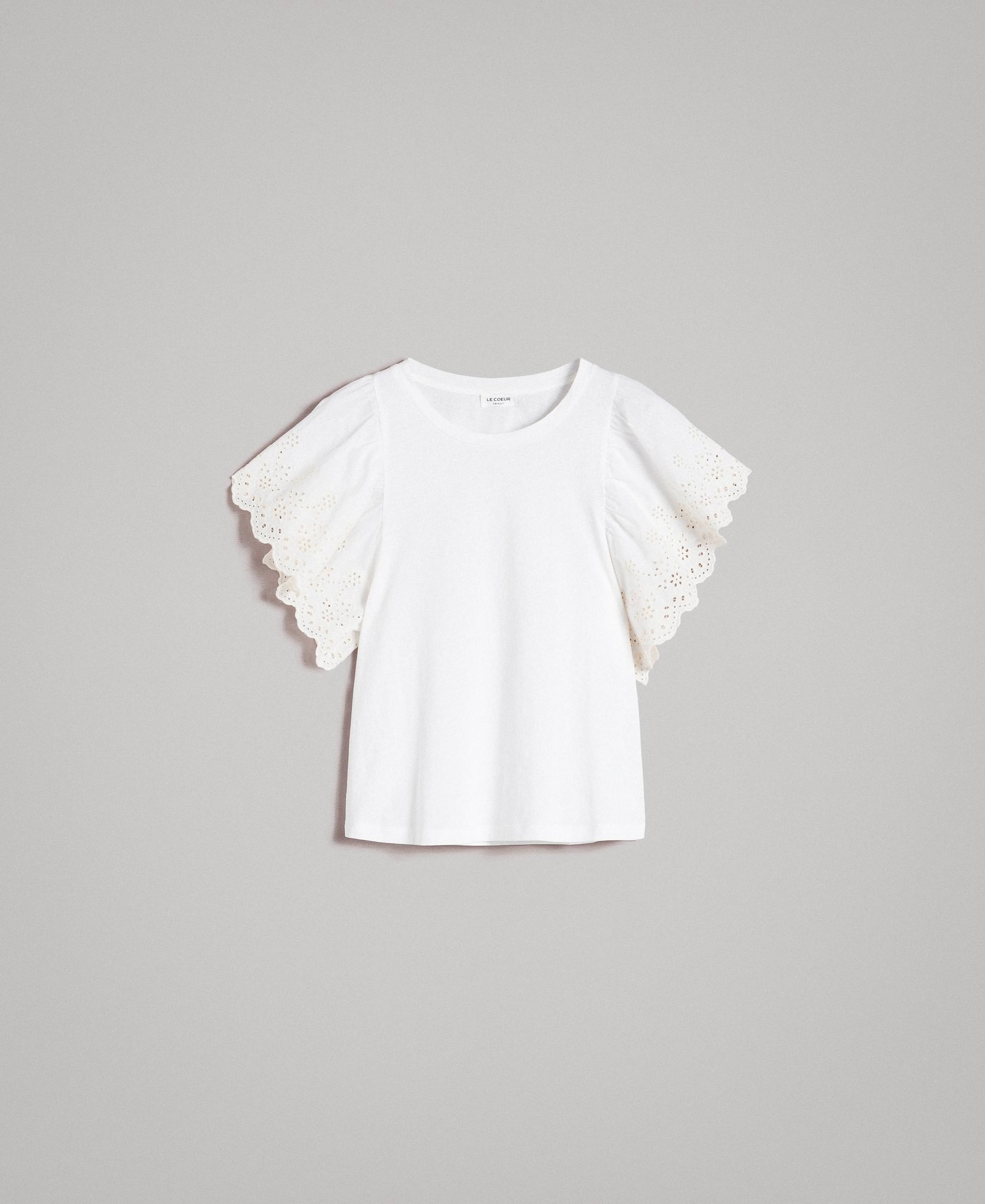 broderie anglaise t shirt