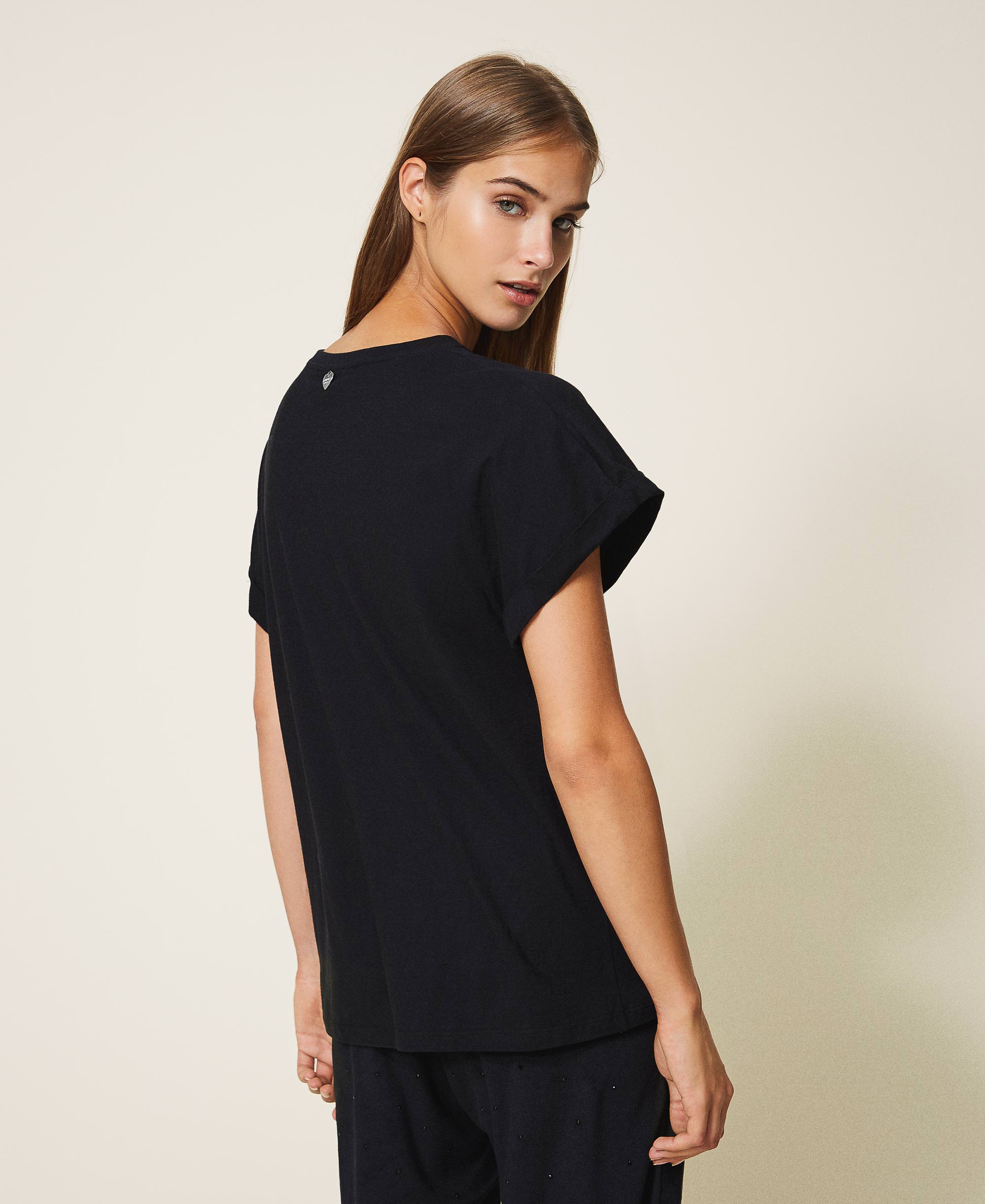 Twinset T-shirt nera Donna con stella ricamata 202TP246A