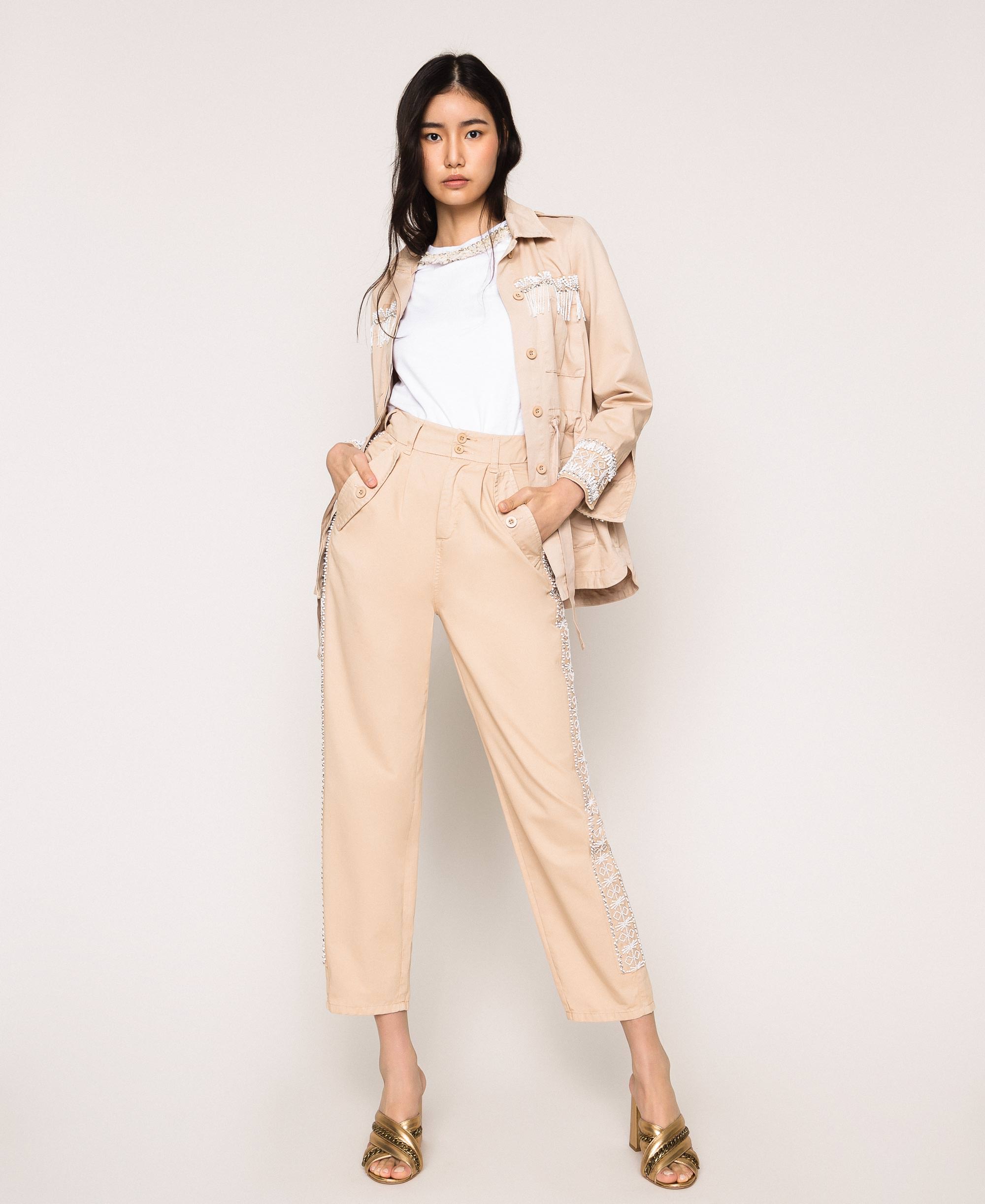 Cargo trousers with embroidery Woman 