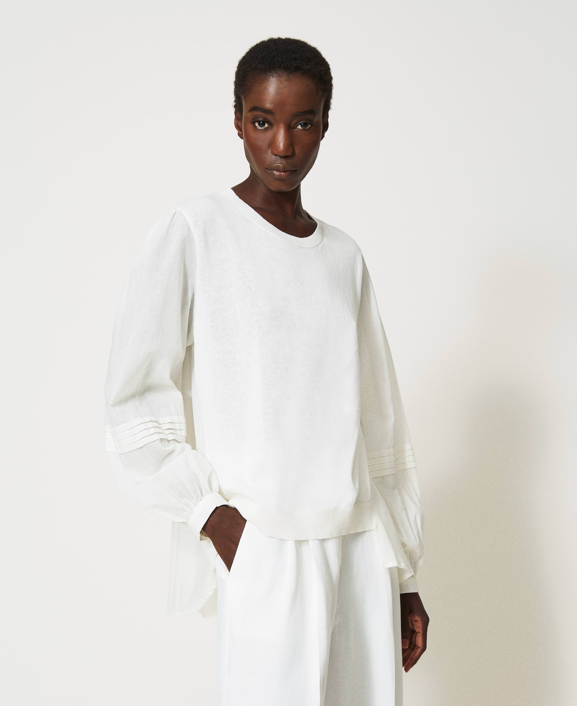 Linen blend and muslin jumper Woman 