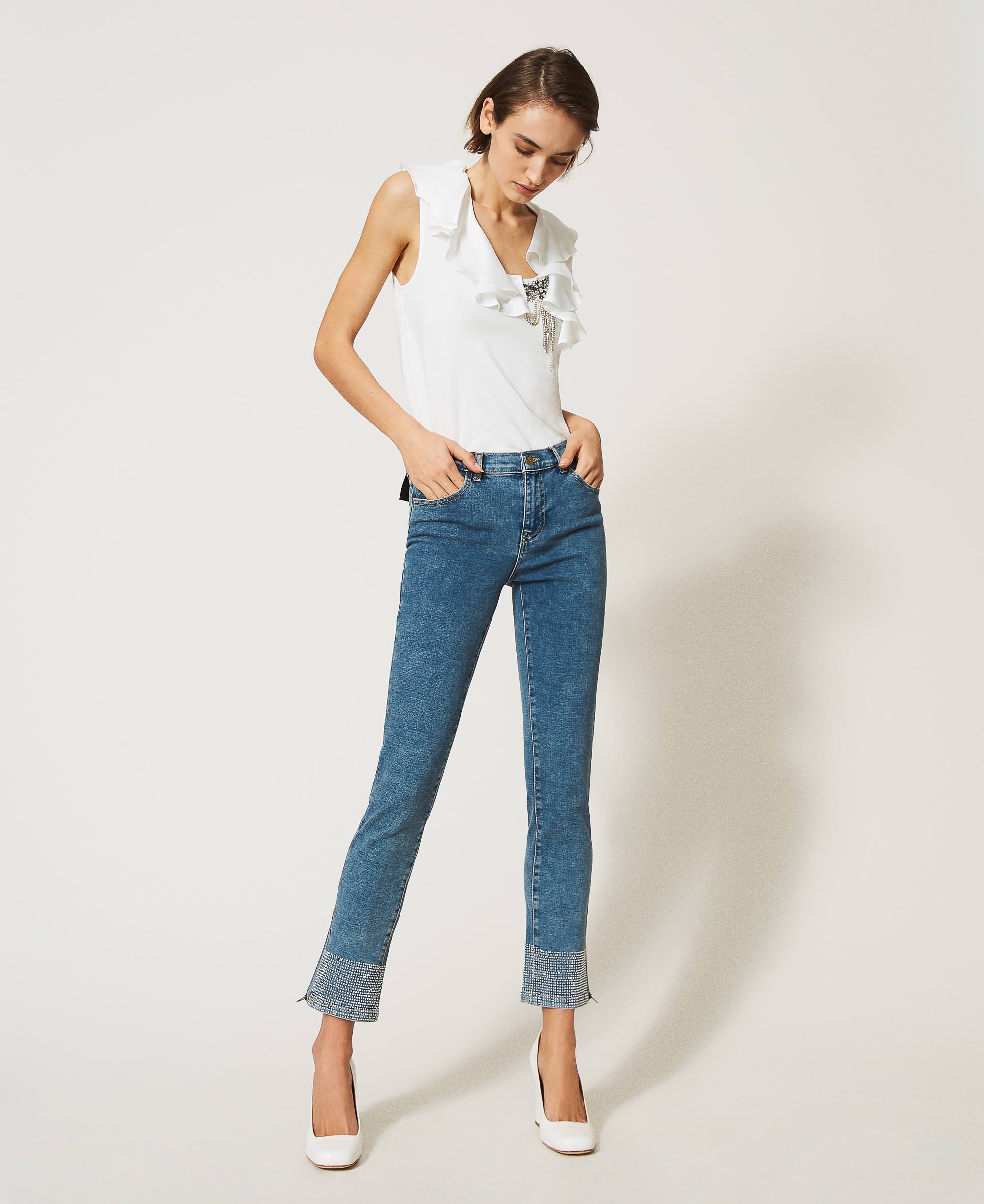 Push up jeans with studs Woman, Blue 