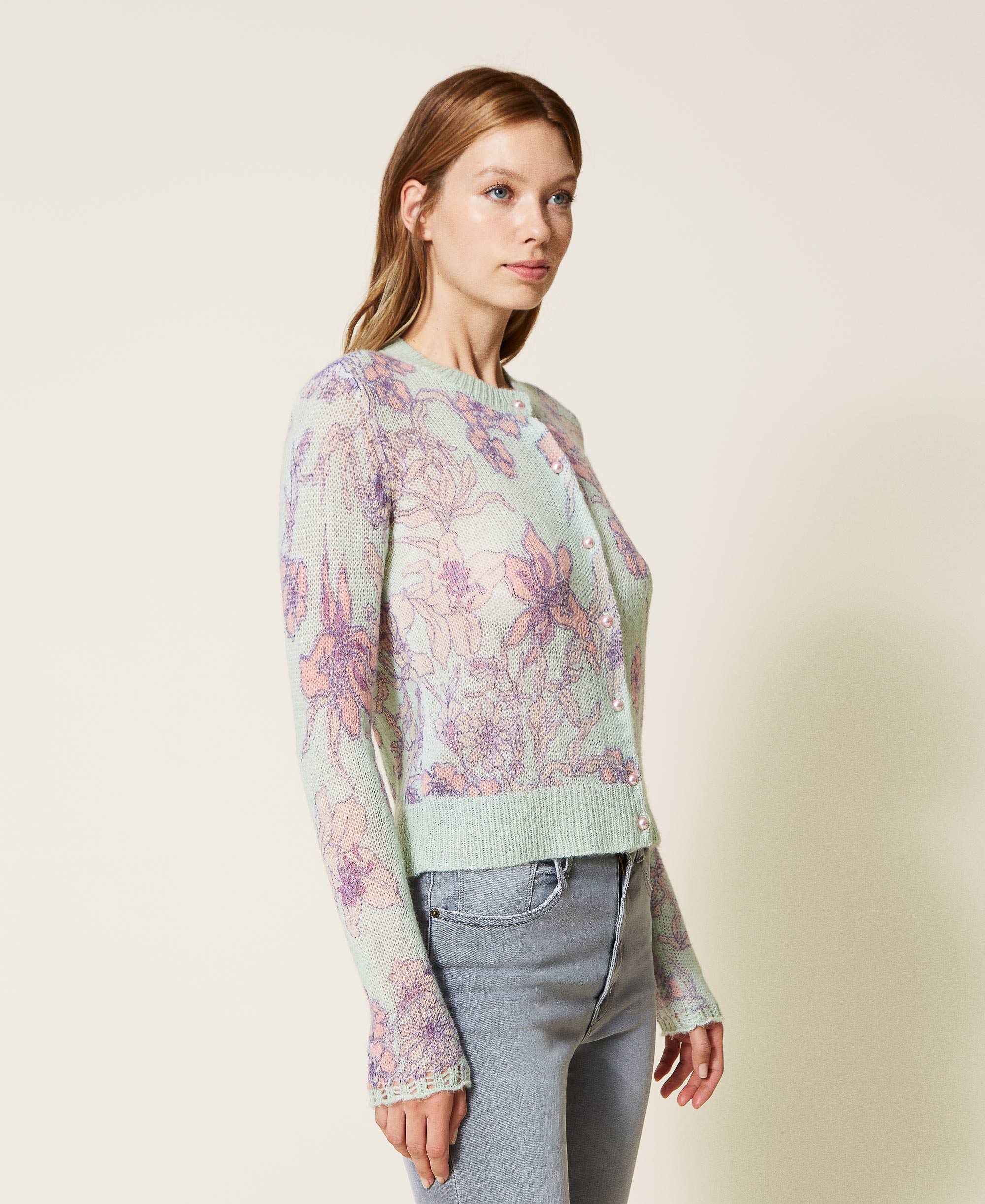 Short cardigan with floral print Woman 