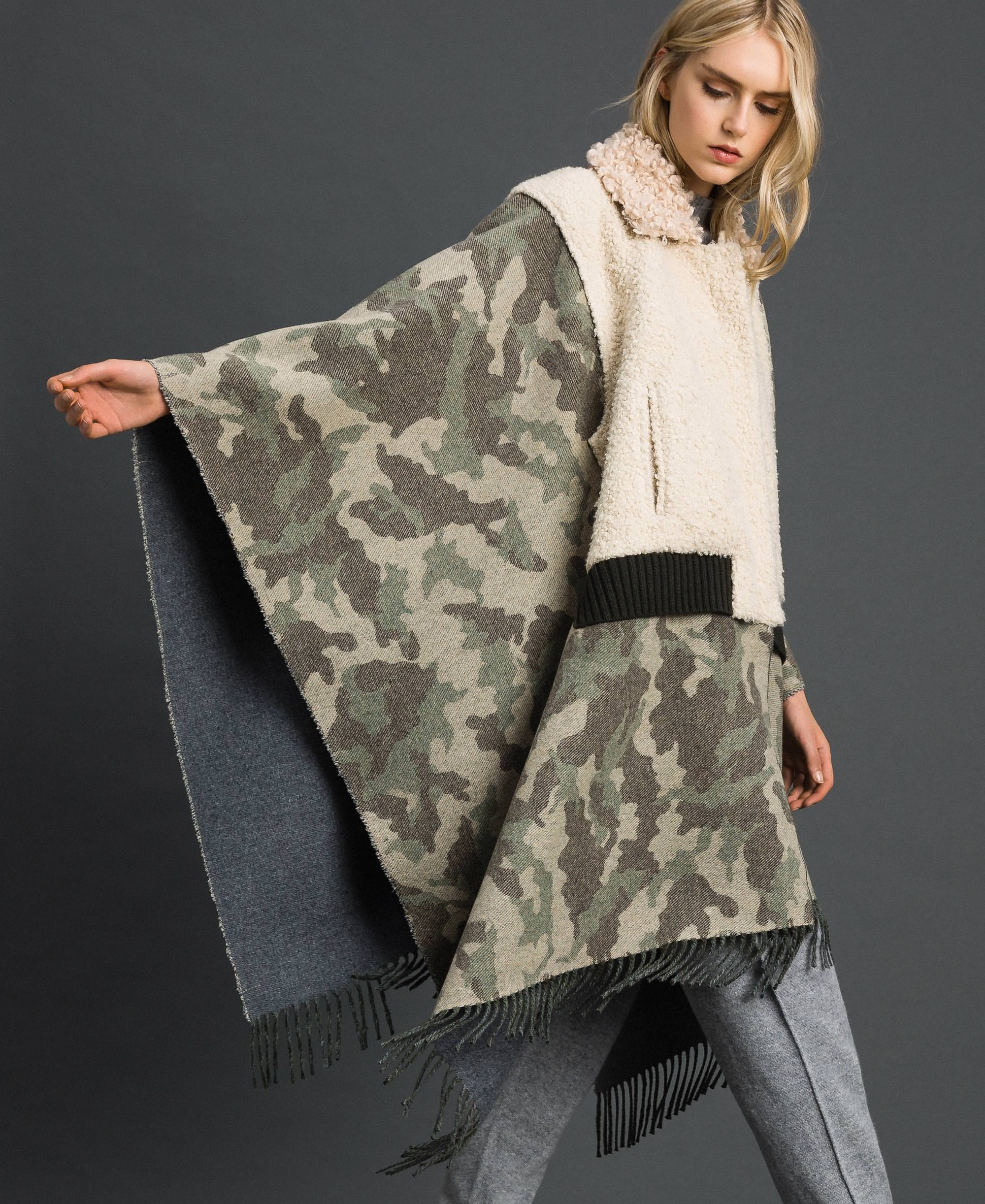 Camouflage wool cloth and bouclé cape Woman, Patterned | TWINSET Milano