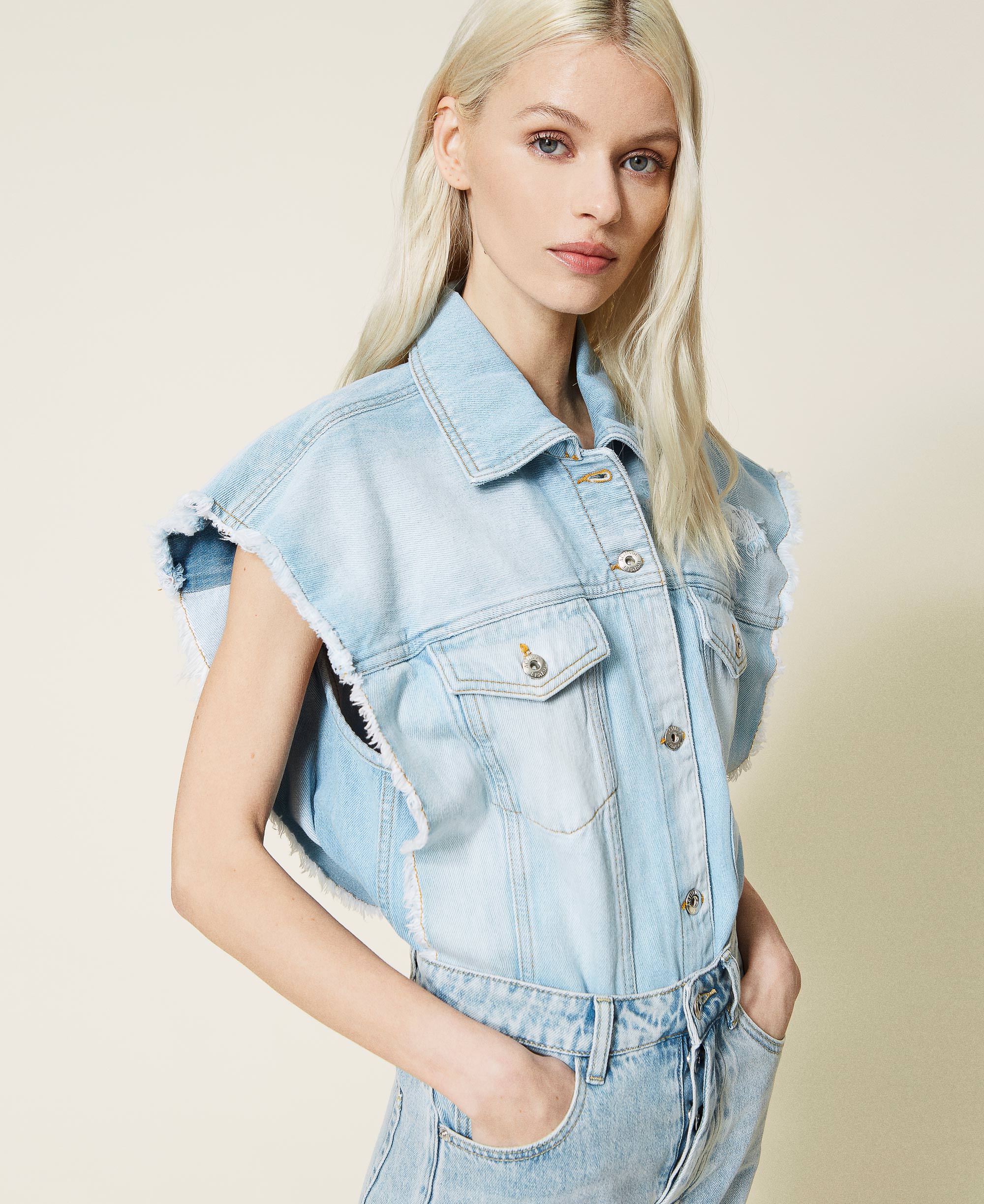 Denim jacket with removable sleeves Woman, Blue | TWINSET Milano