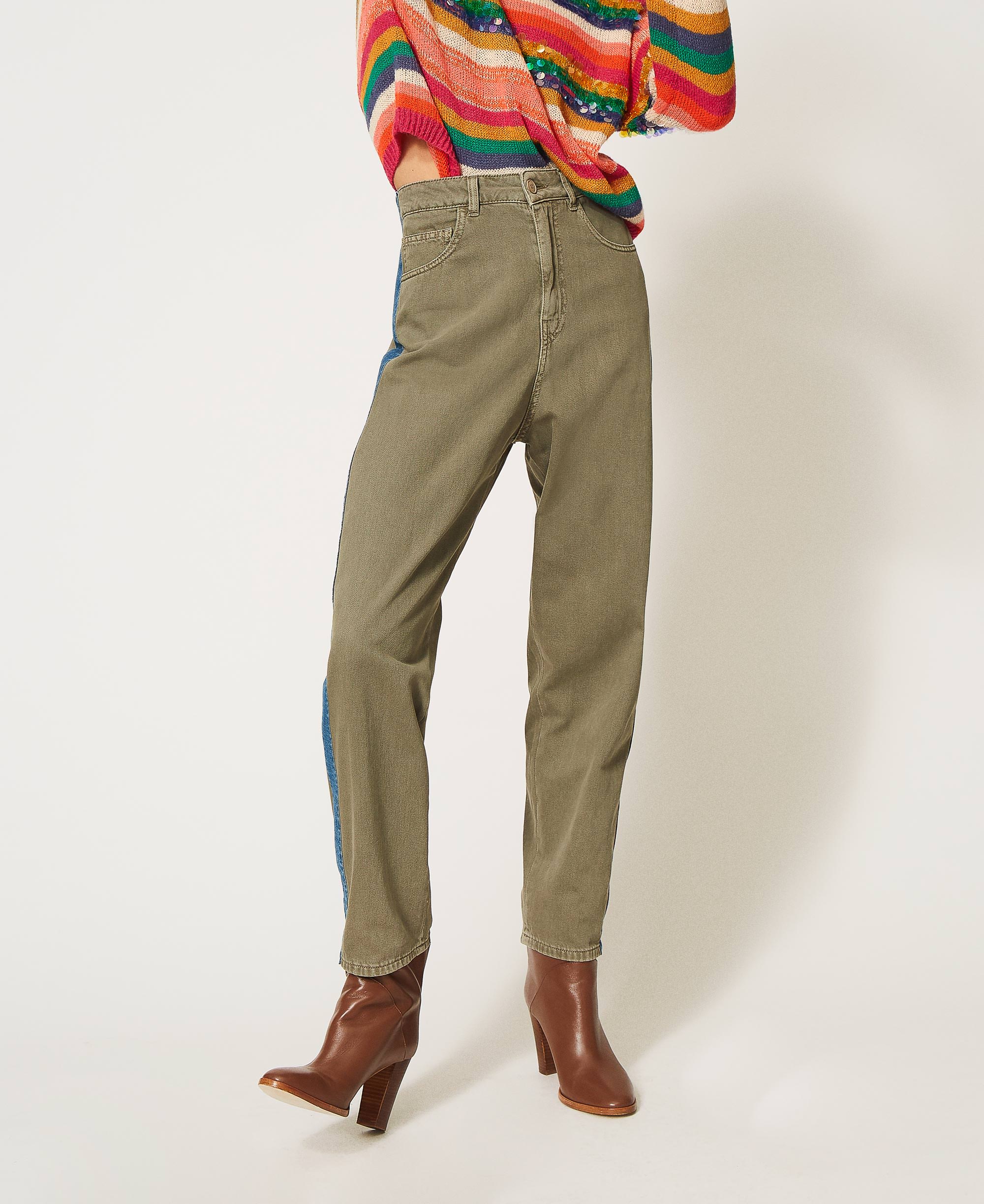 Pantaloni cargo con bande in jeans Donna, Verde | TWINSET Milano