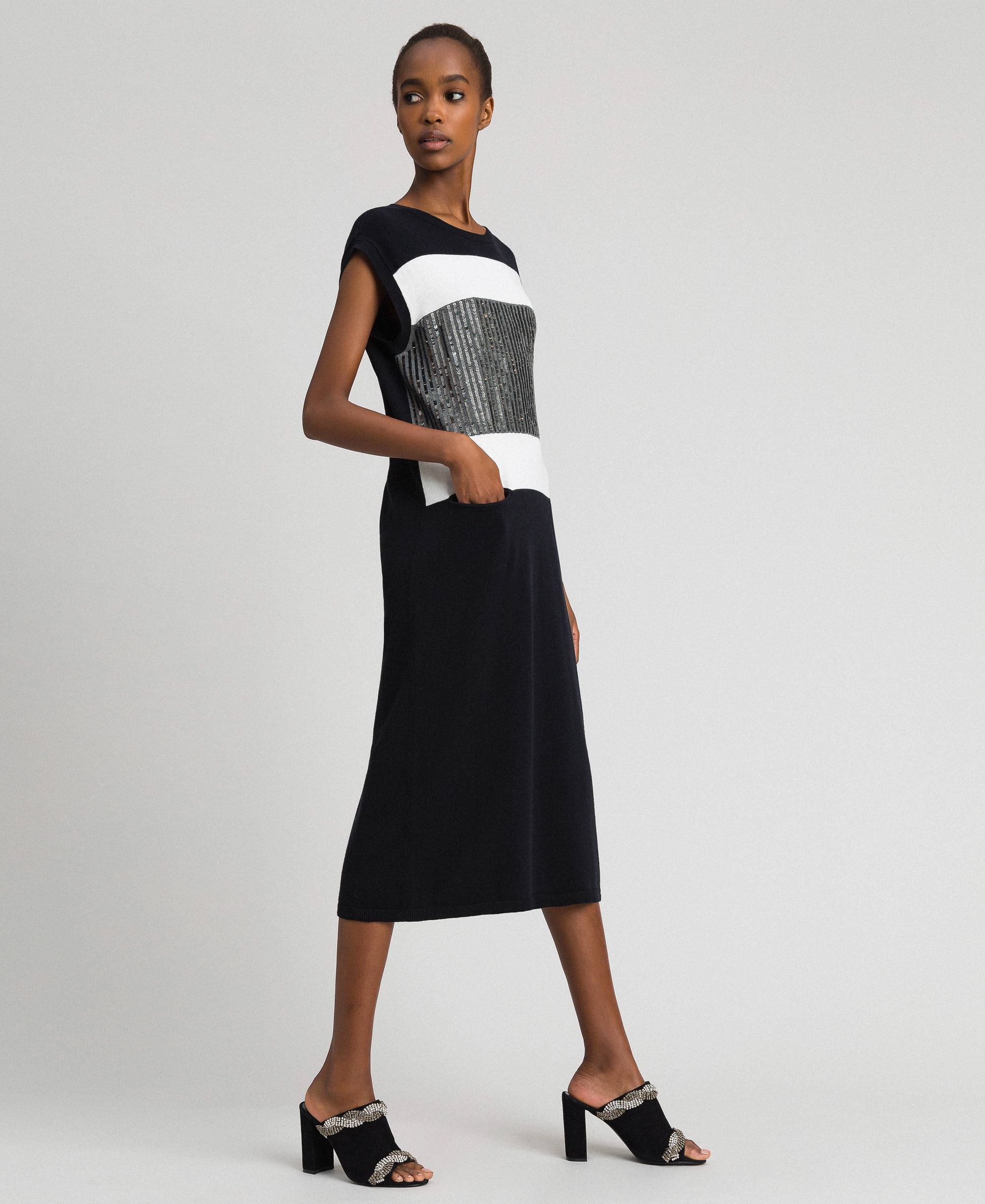 Color Block Kleid Mit Aufgestickten Pailletten Frau Gemustert Twinset Milano