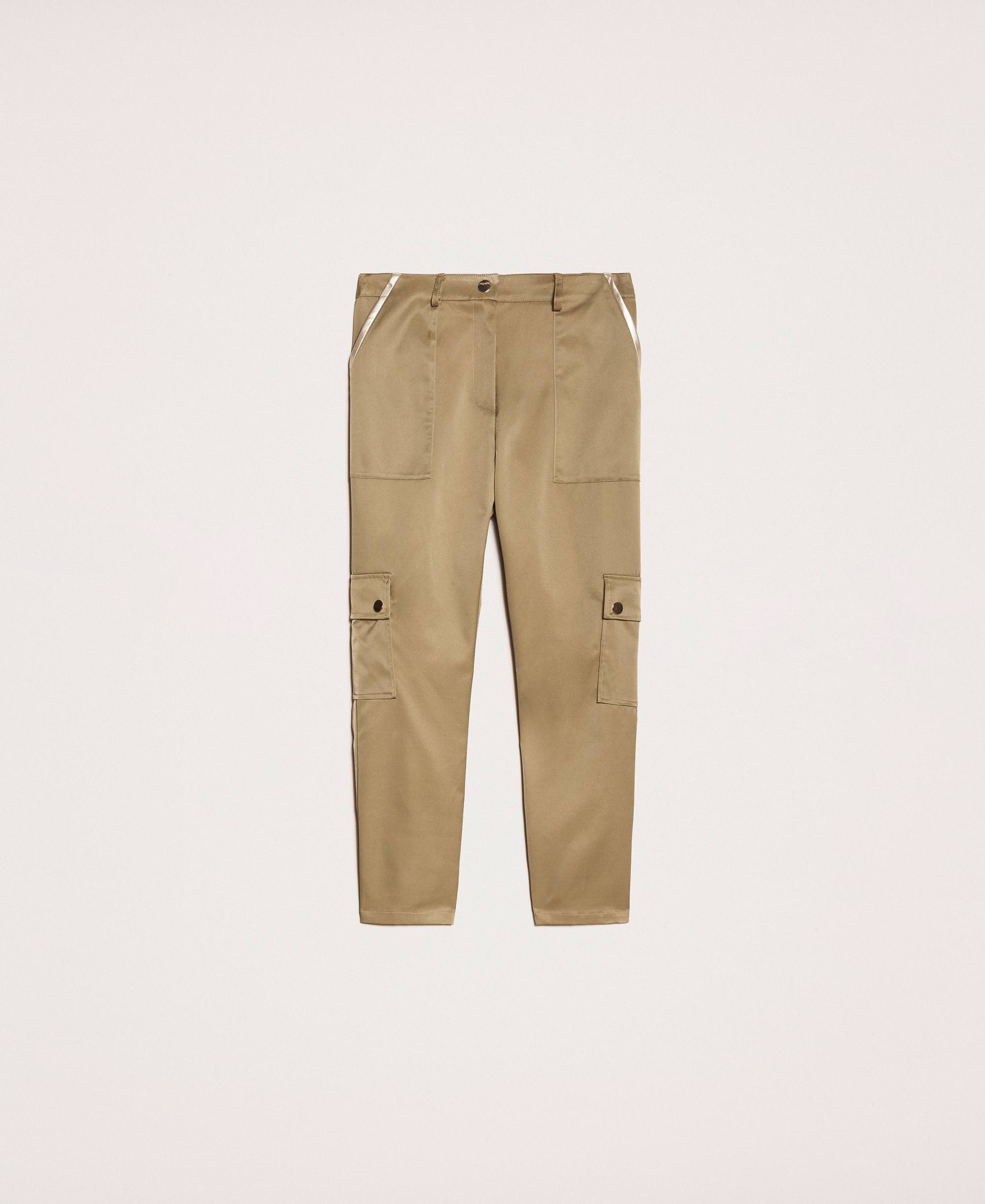 Cargo trousers with pockets Woman 