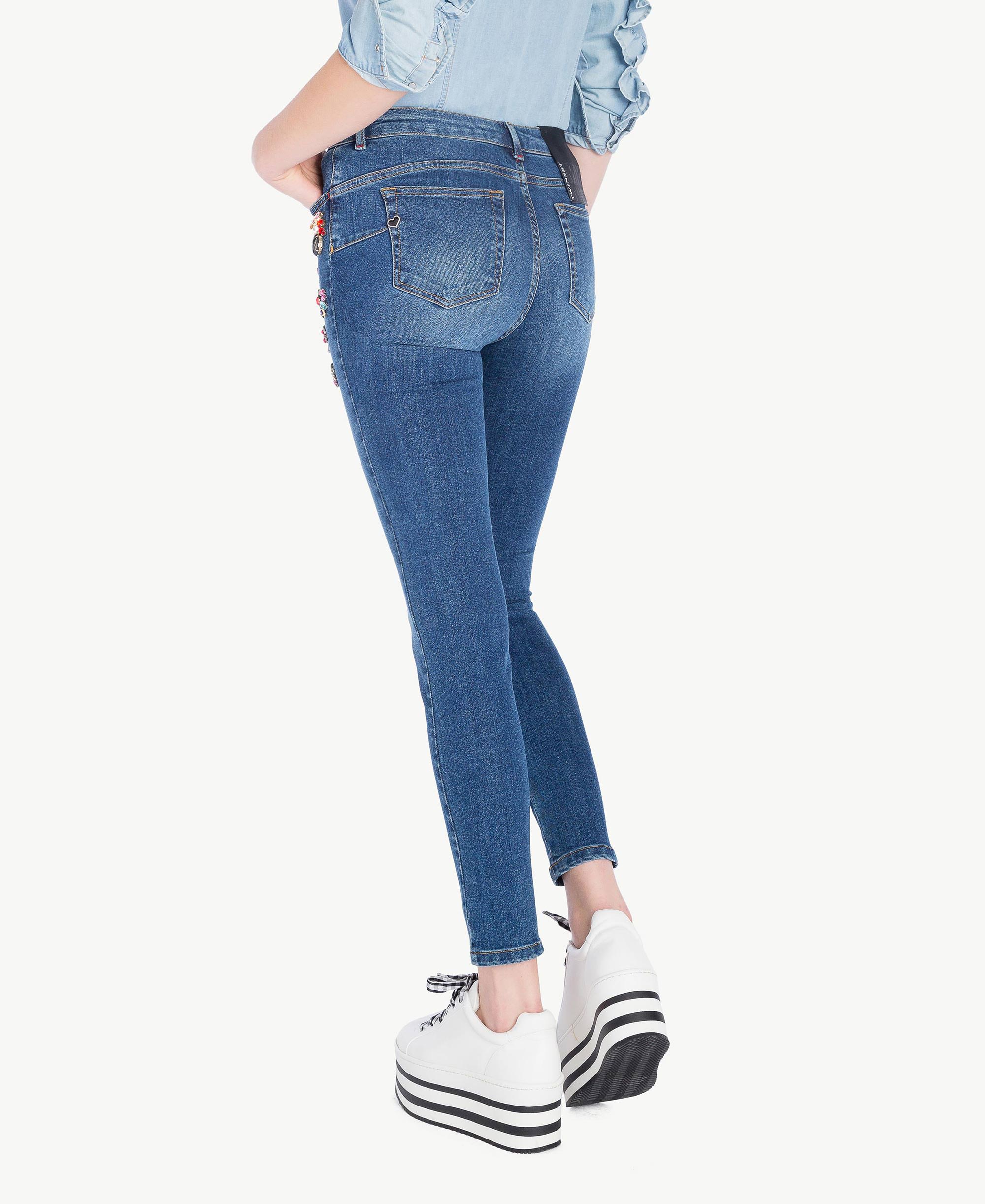 skinny jeans 42