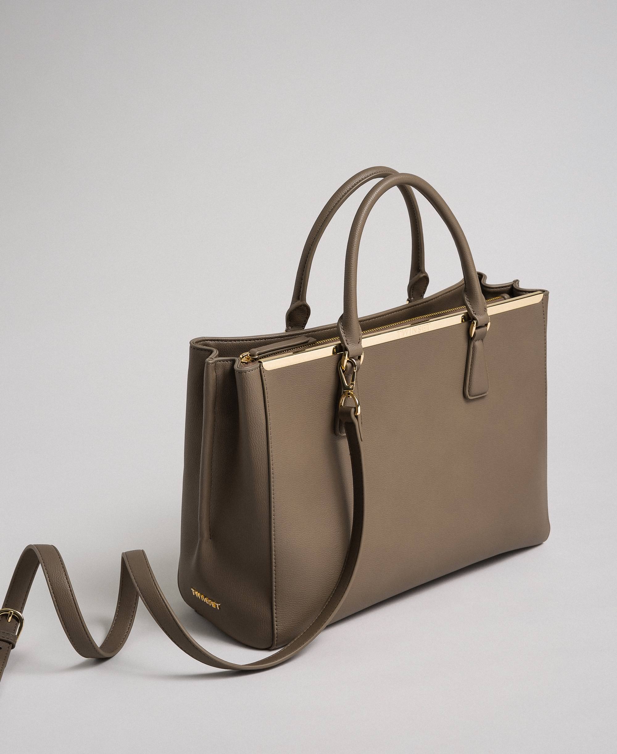Borsa shopper in similpelle con logo