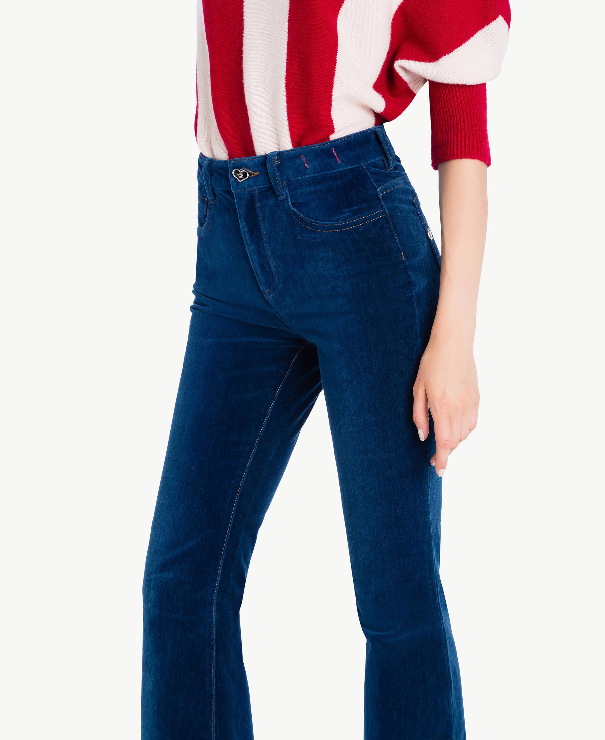 what stores sell bell bottom jeans