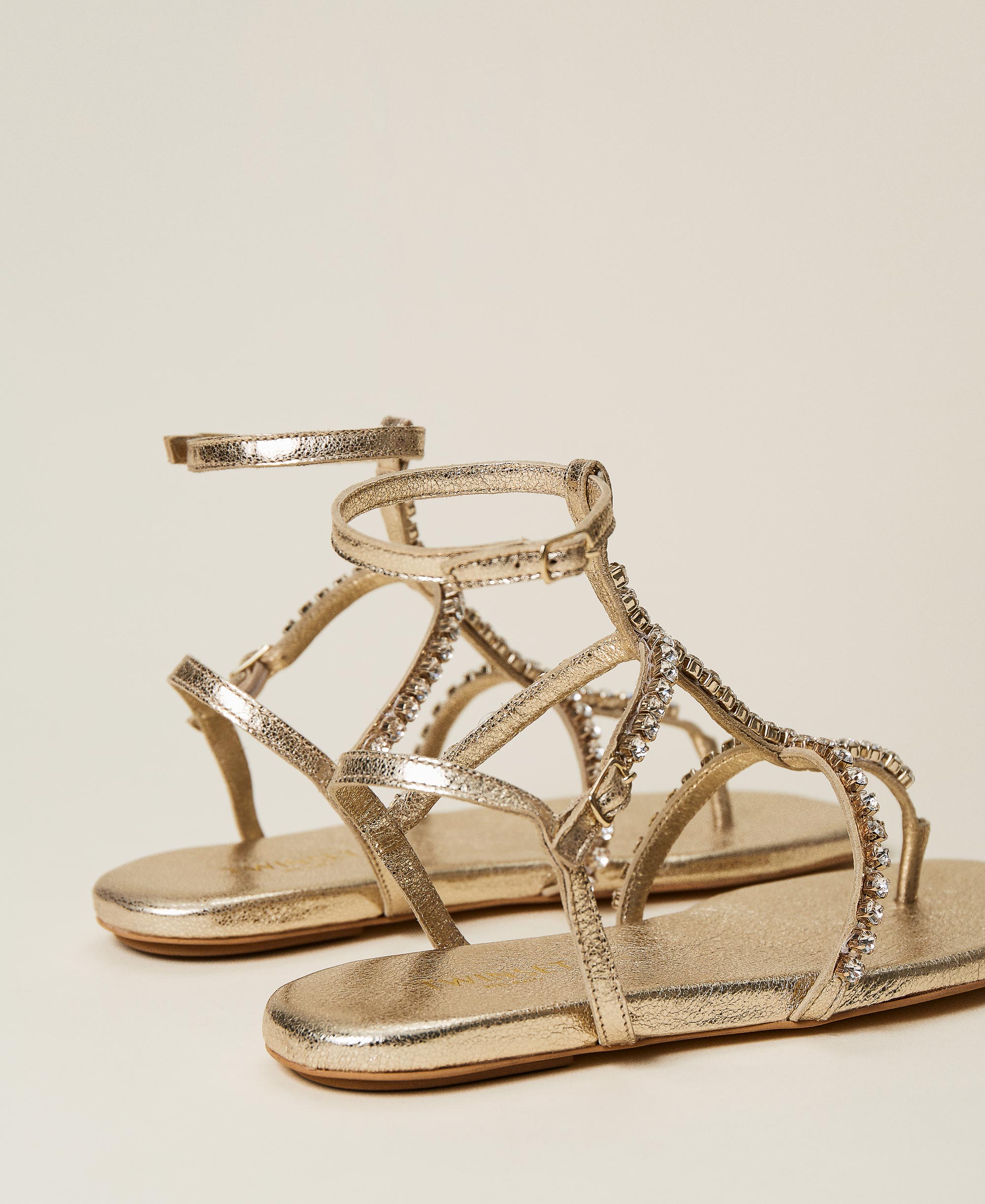 Sandalias de mujer Zara online. ¡Compara y compra!
