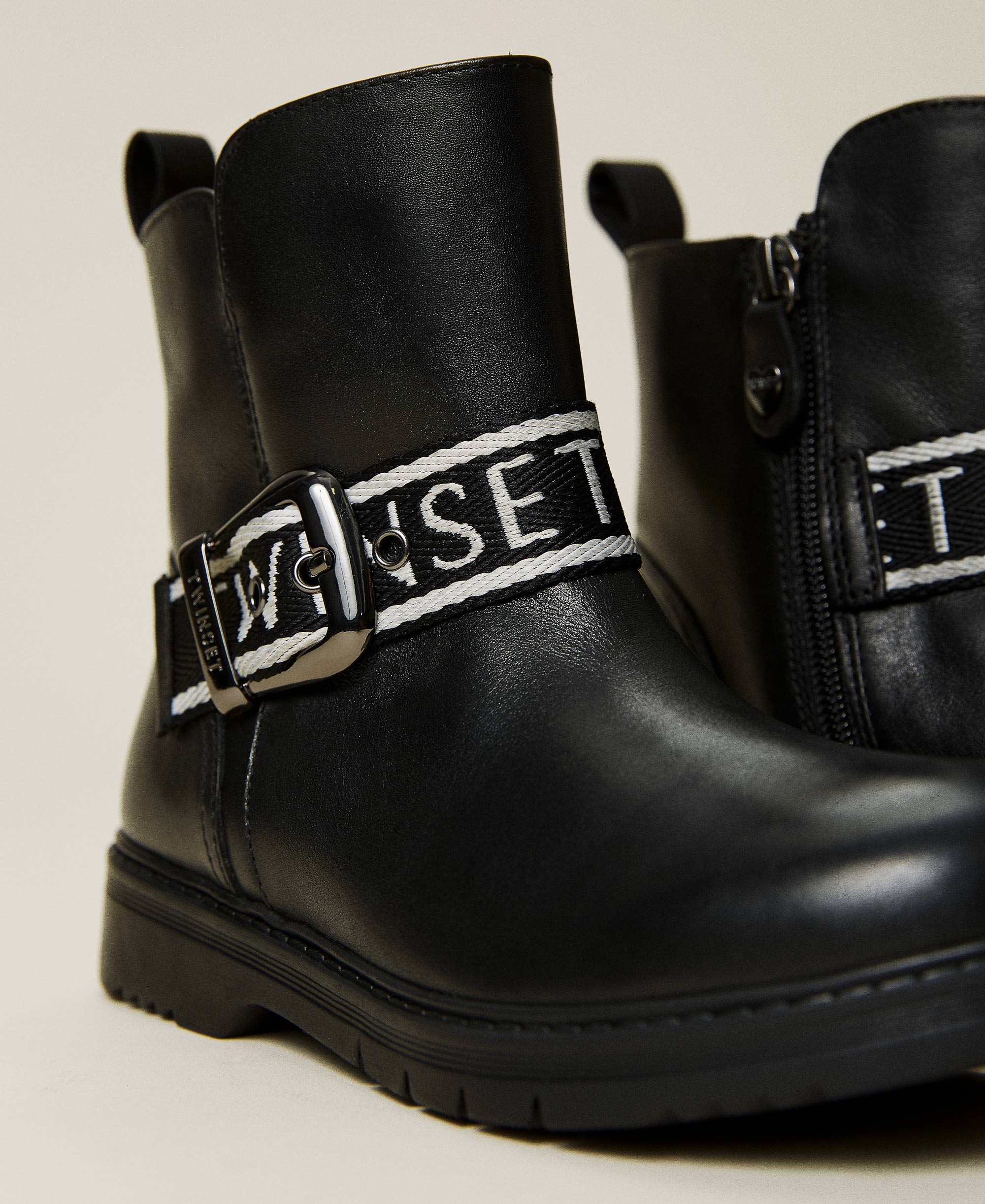 Botas moteras de piel con logotipo Niño, Negro | TWINSET Milano