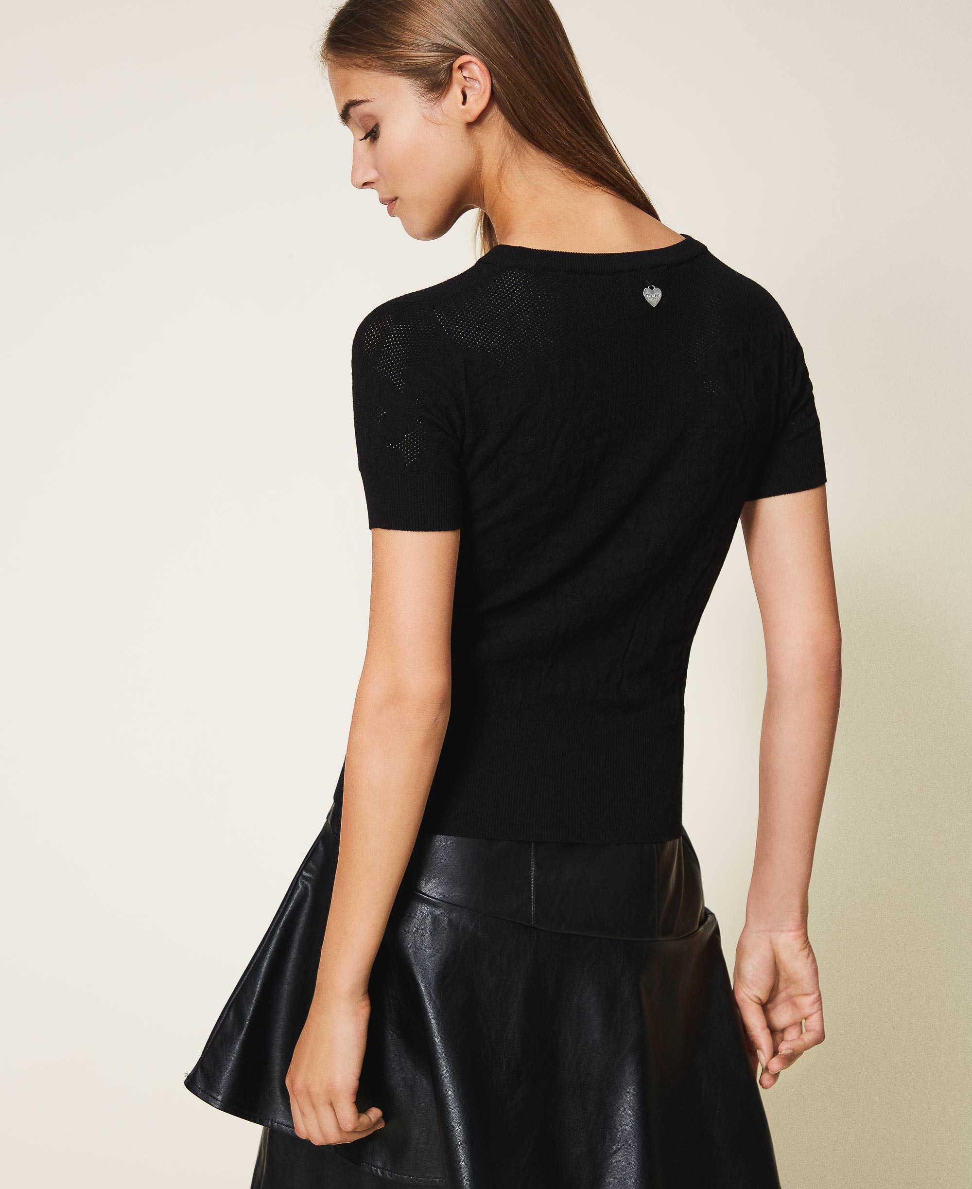 Mesh jumper with lace stitch Woman 
