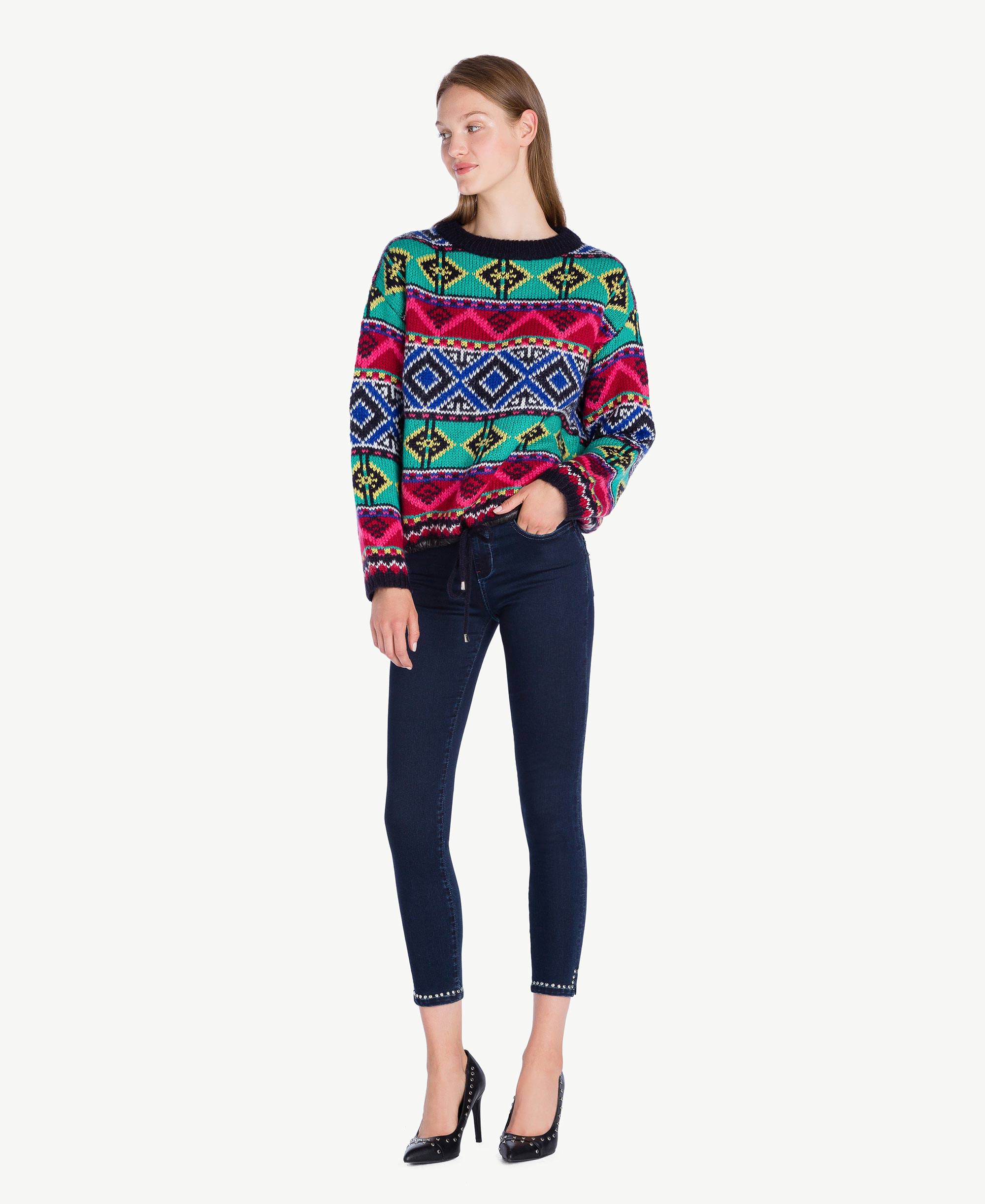 Oversized jacquard jumper